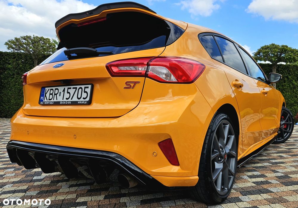 Ford Focus 2.3 EcoBoost S&S ST - 15