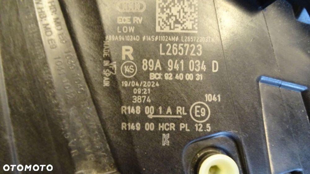 audi q4 e-tron - lampa przednia prawa full led - 13