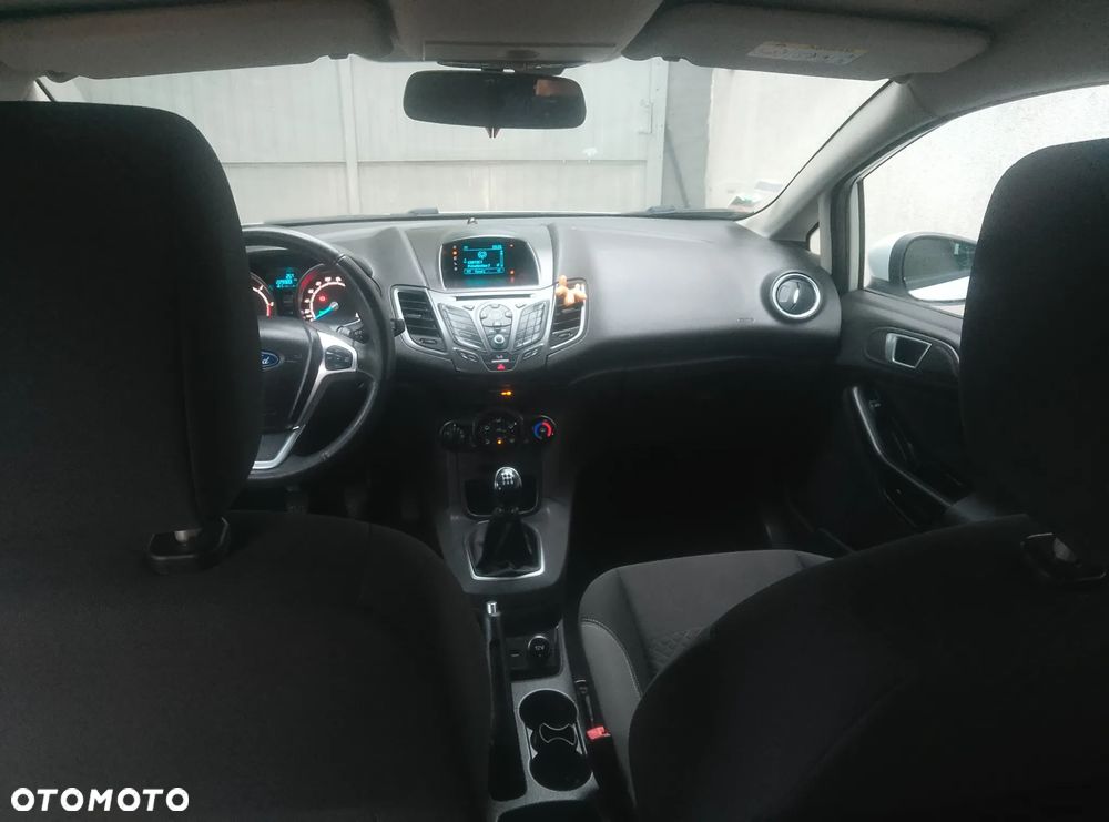 Ford Fiesta - 4
