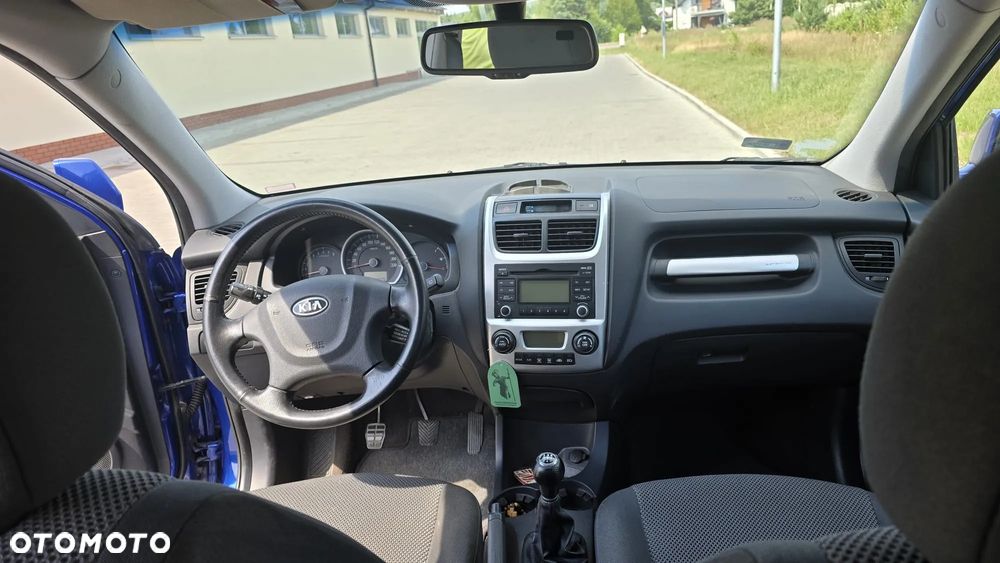 Kia Sportage 2.0 Tour - 7