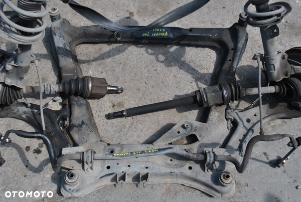 Półoś prawa Qashqai J10 lift 1.6 DCI