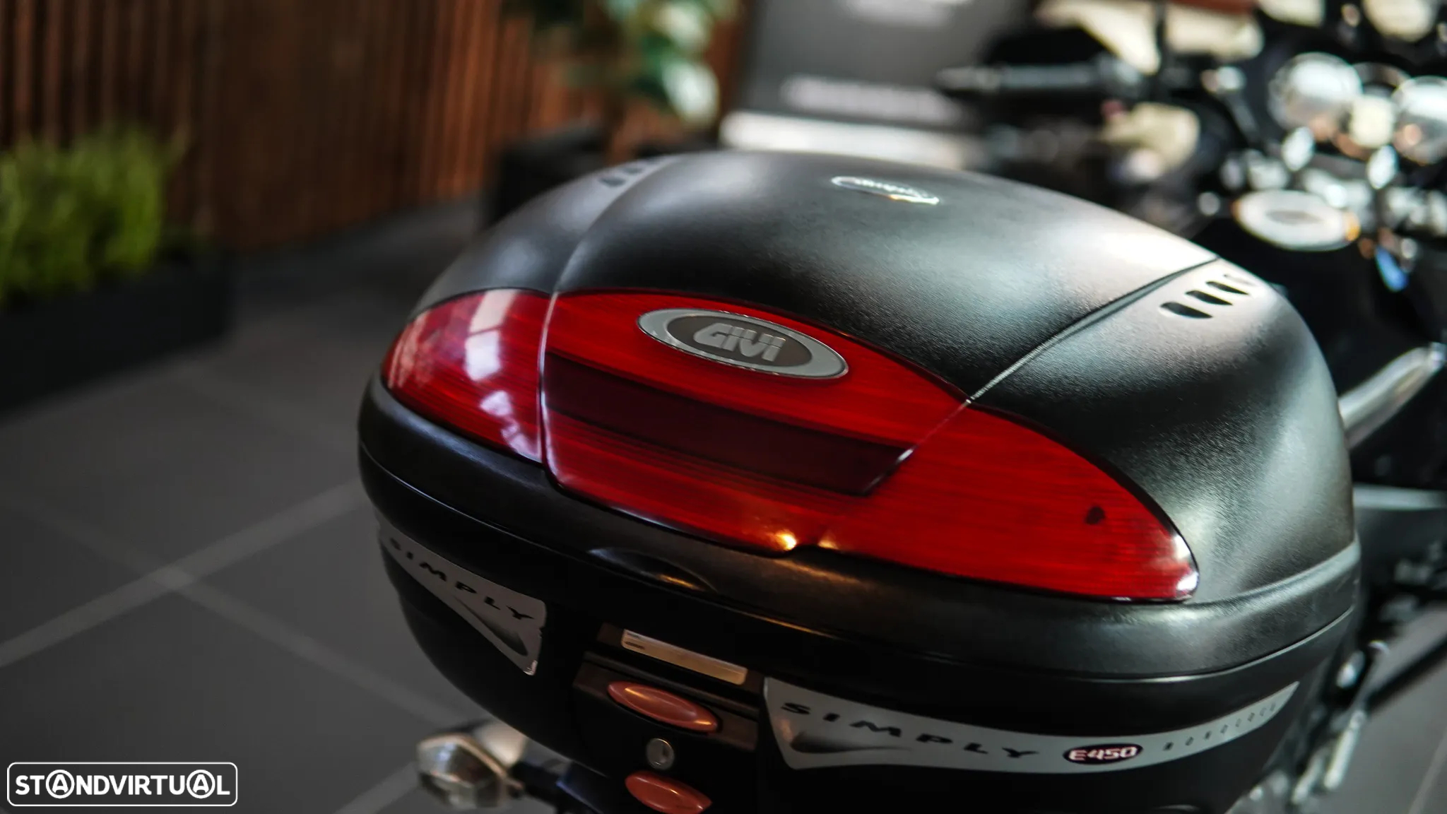 Suzuki DL V-STROM 1000 - 5