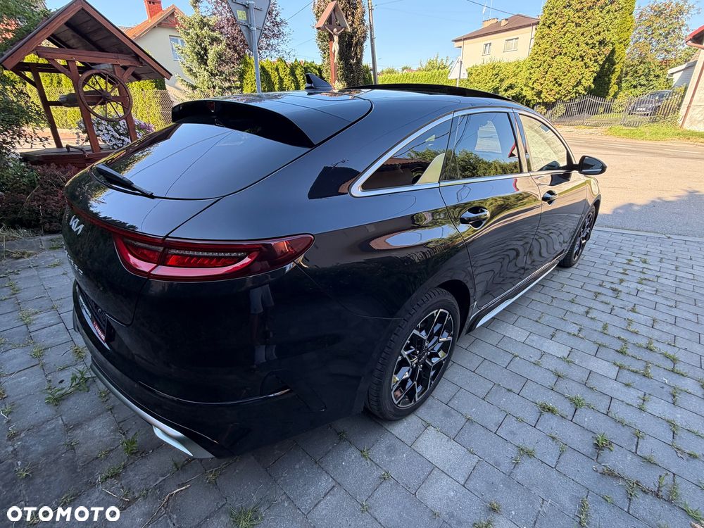 Kia ProCeed 1.5 T-GDI DCT7 OPF GT LINE - 11