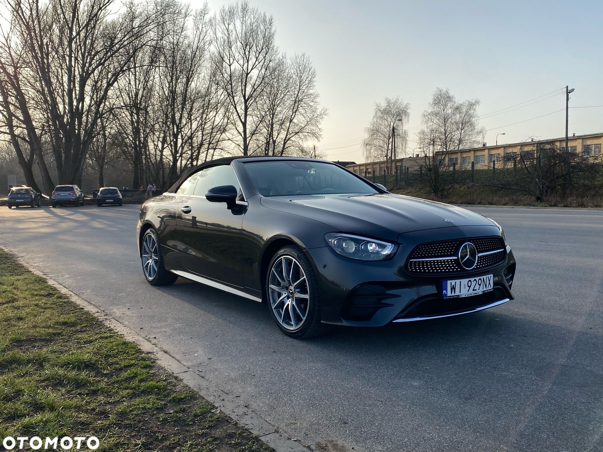 Mercedes-Benz Klasa E 220 d 4Matic Cabrio 9G-TRONIC AMG Line - 8