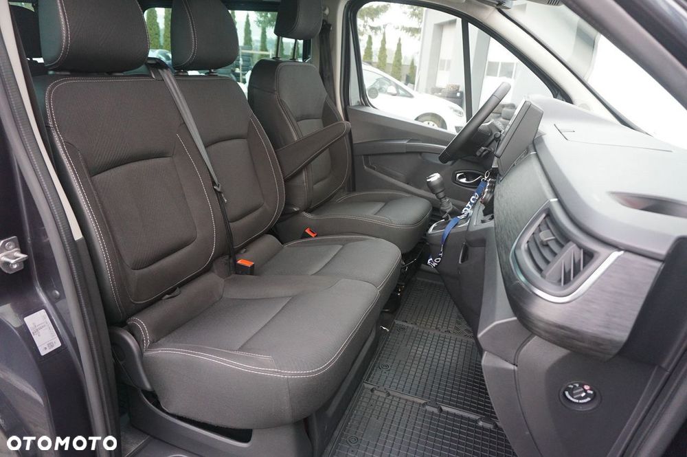 Renault Trafic - 18