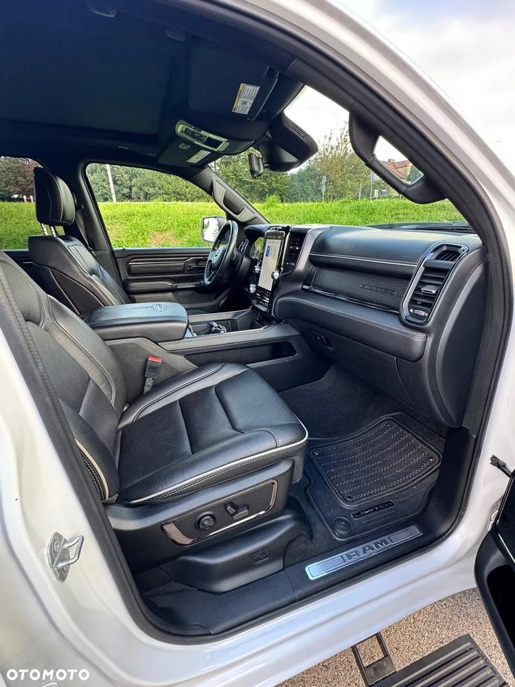 RAM 1500 5.7 Crew Cab Limited - 12