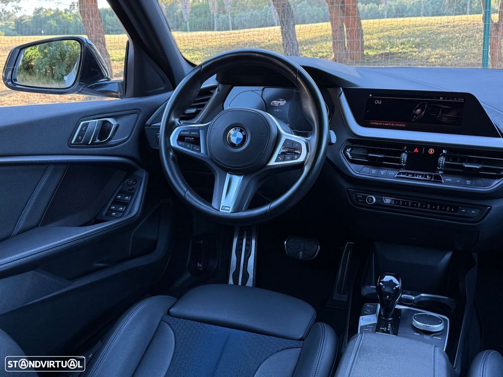 BMW 118 i Pack Desportivo M Auto - 28