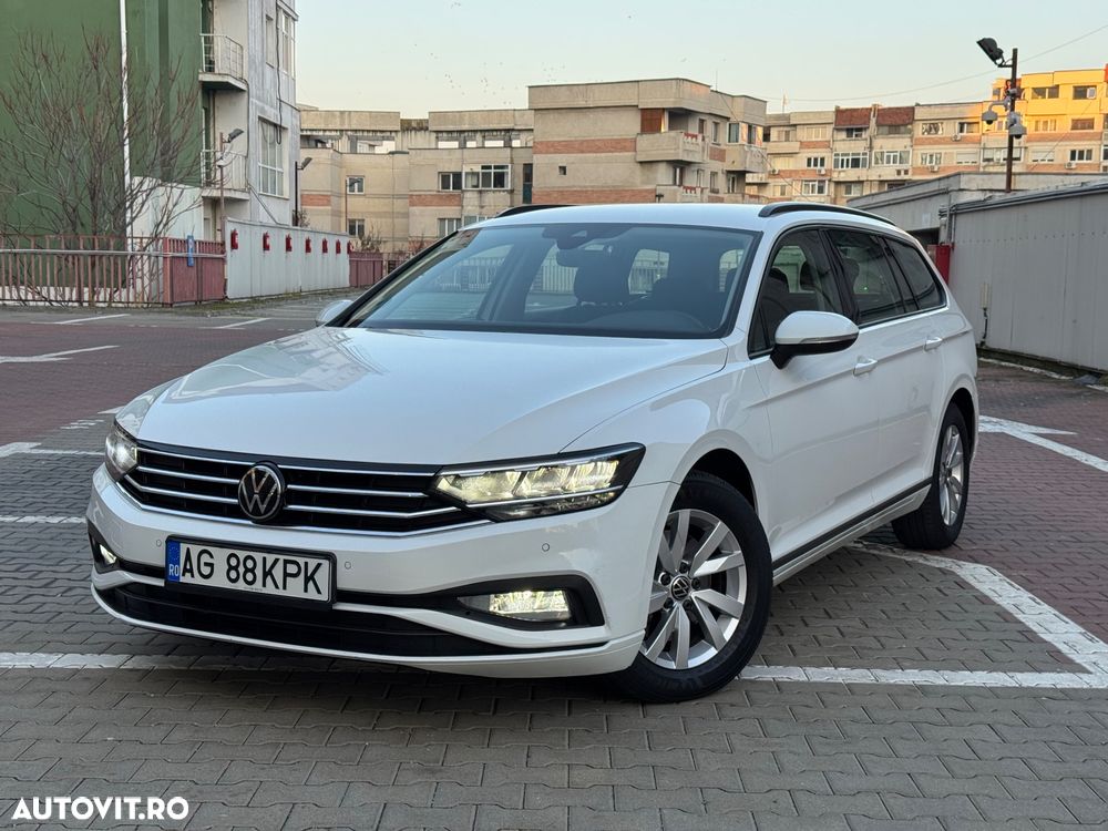 Volkswagen Passat Variant 2.0 TDI SCR DSG - 3