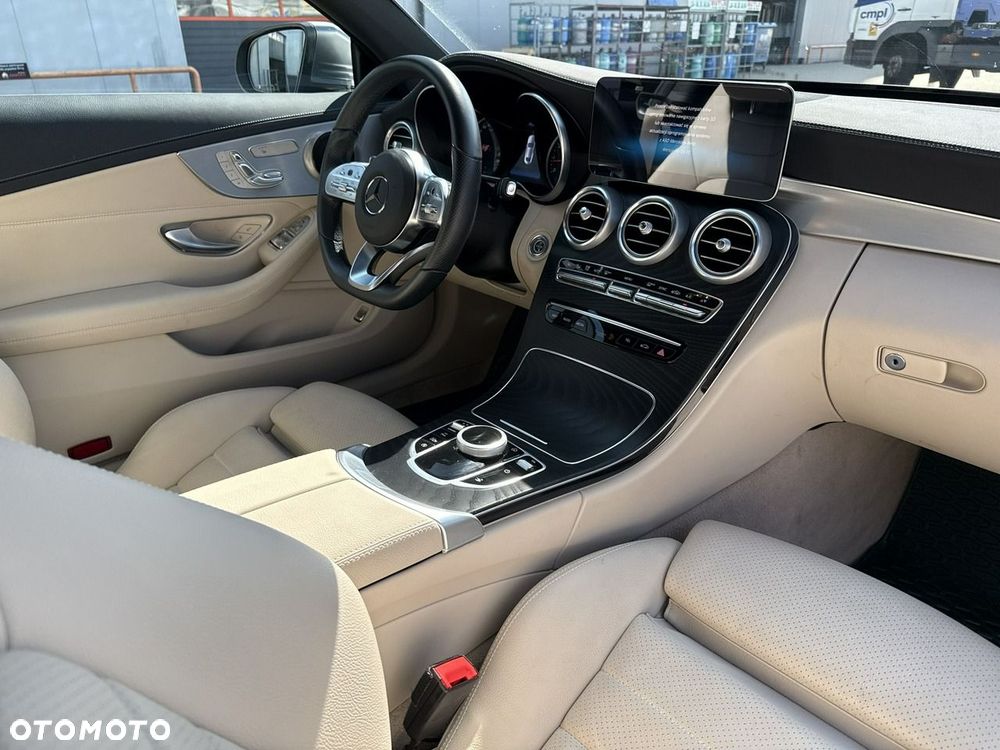Mercedes-Benz Klasa C 200 9G-TRONIC - 18