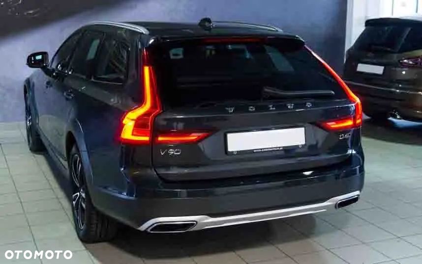 Volvo V90 Cross Country D4 SCR AWD - 2