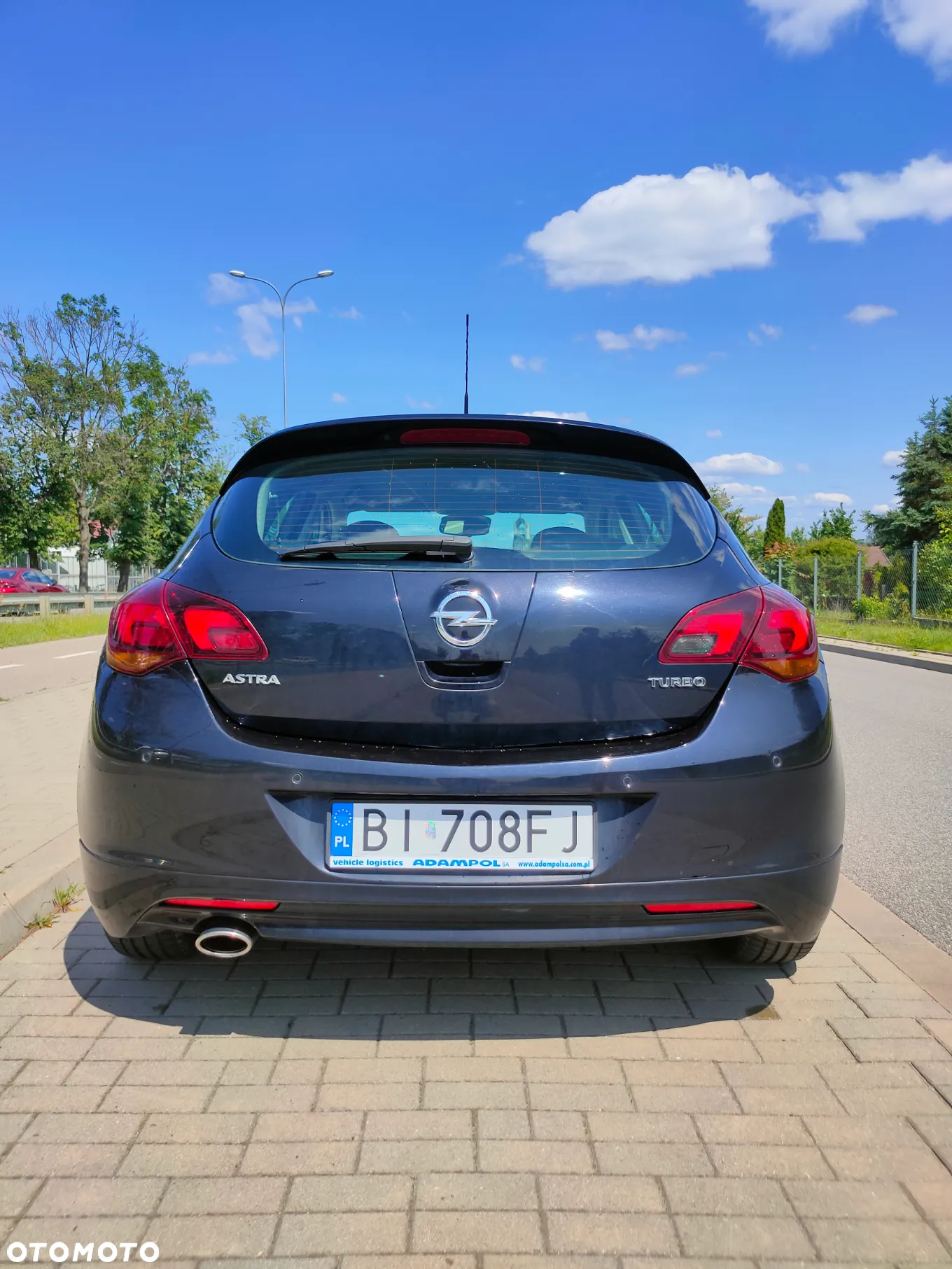 Opel Astra IV 1.6 T Cosmo - 15