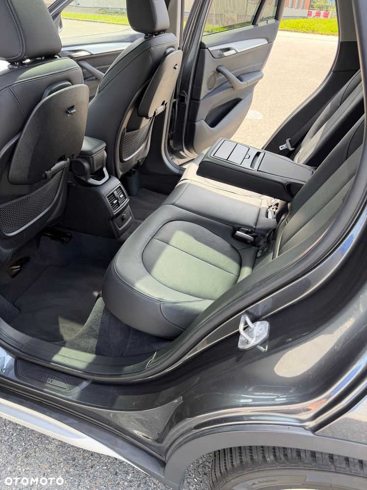 BMW X1 xDrive20d Sport Line sport - 30