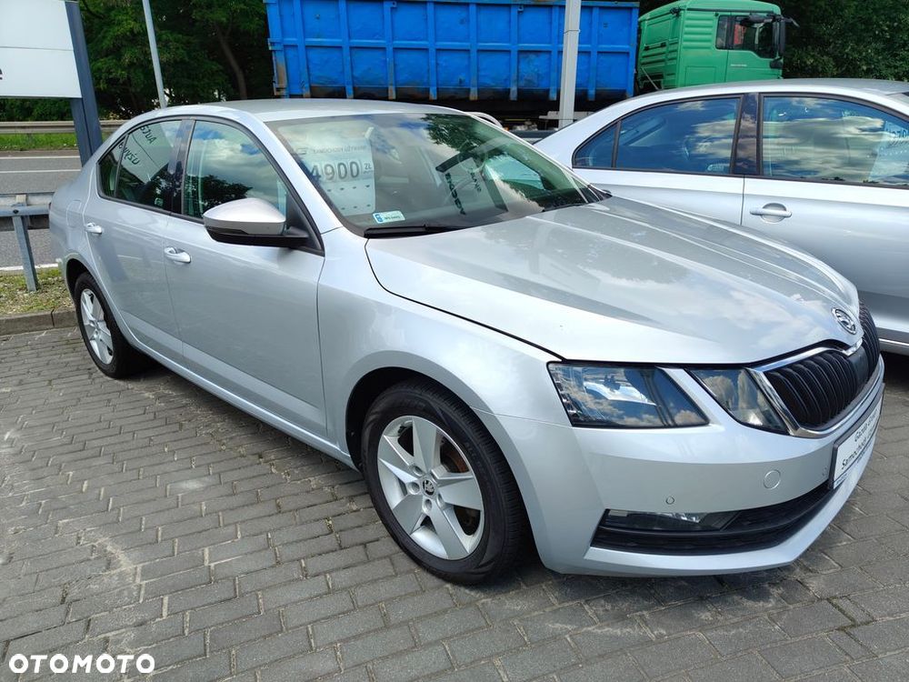 Skoda Octavia 1.6 TDI SCR Ambition - 1