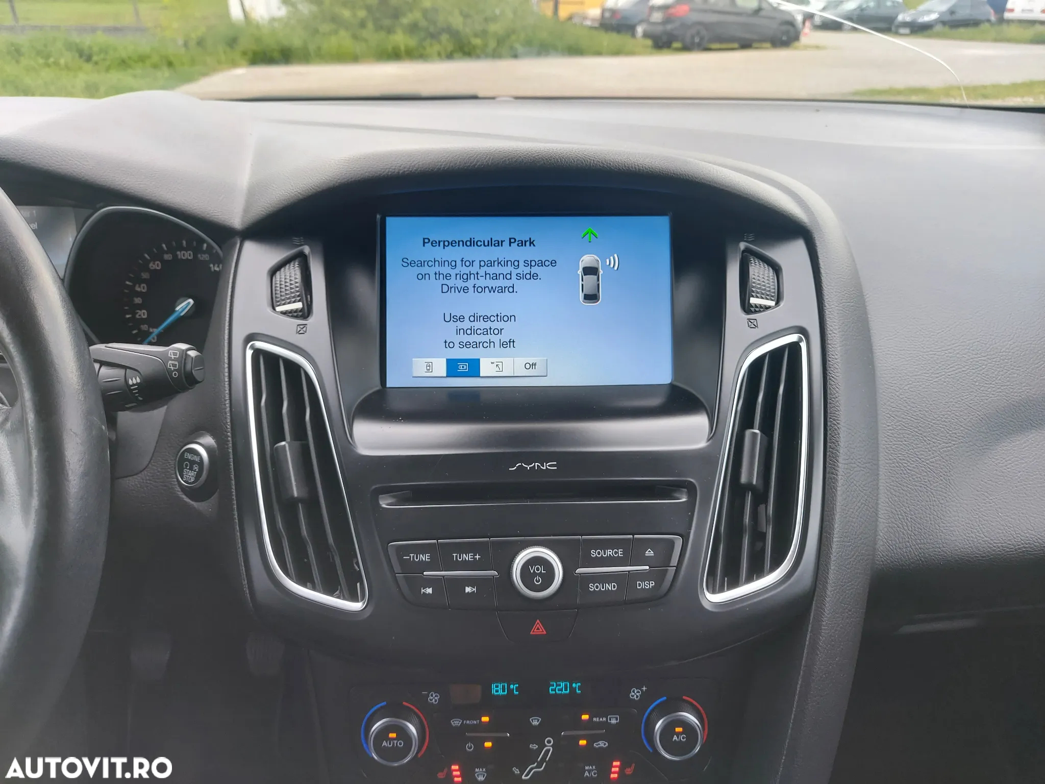 Ford Focus 1.5 EcoBlue Start-Stopp-System TITANIUM - 9