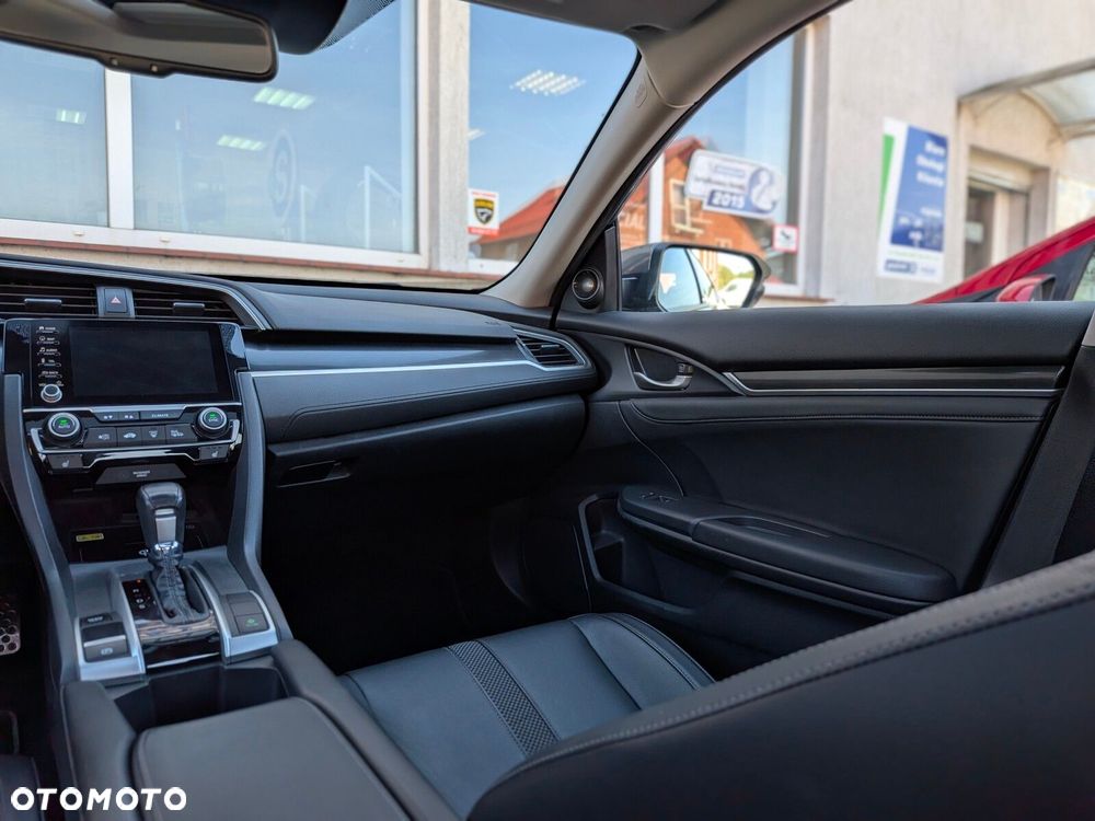 Honda Civic 1.5 T Executive CVT - 16