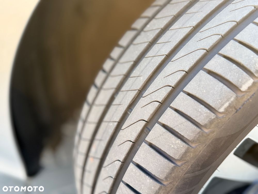 Mercedes-Benz CLA 250 e 8G-DCT Edition Progressive Line - 33