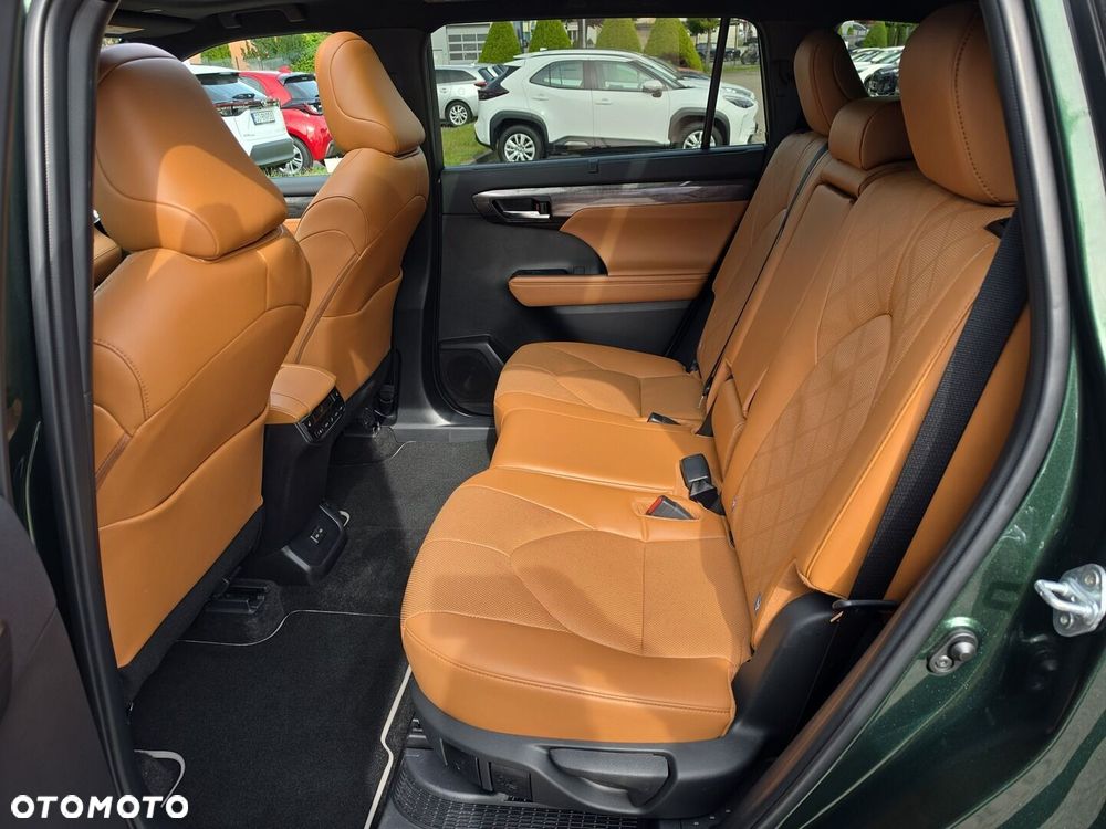 Toyota Highlander 2.5 Hybrid Executive - 14