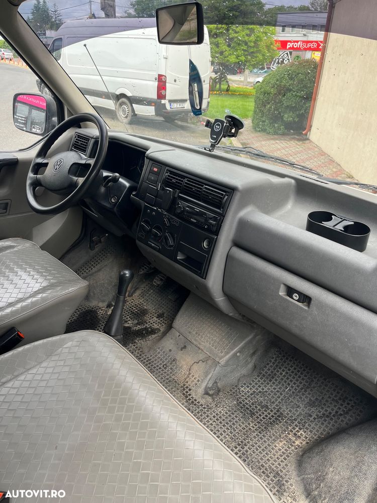 Volkswagen Transporter - 7