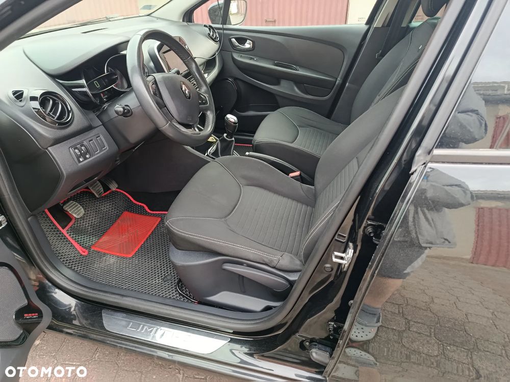 Renault Clio 1.2 16V 75 LIMITED - 12