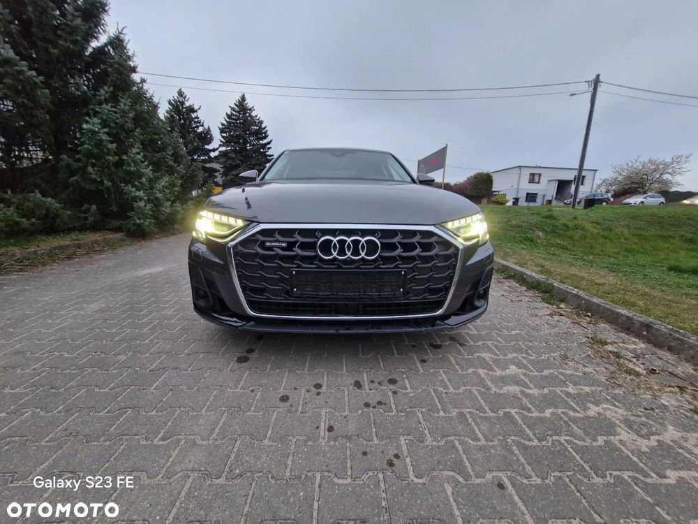 Audi A8 L 55 TFSI quattro tiptronic - 11