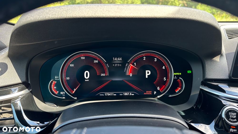 BMW Seria 5 520d Sport Line - 19