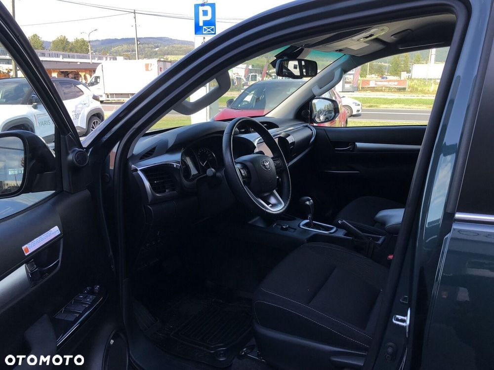 Toyota Hilux 2.8 D-4D mHEV Double Cab Executive 4x4 - 9