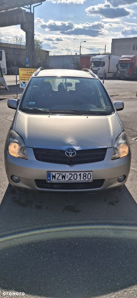 Toyota Corolla Verso 2.0 D-4D Sol - 1