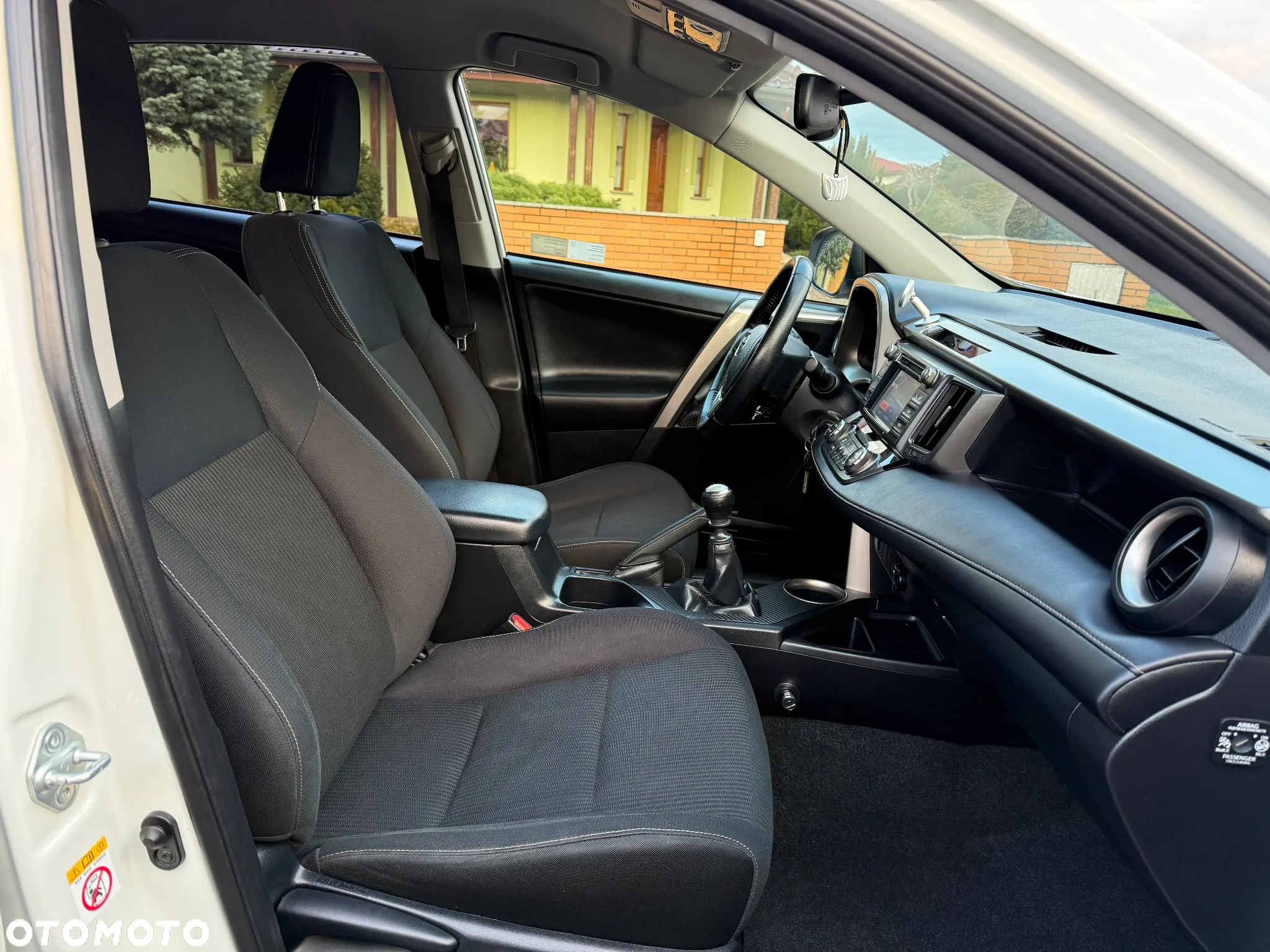 Toyota RAV4 2.0 D-4D Active - 20