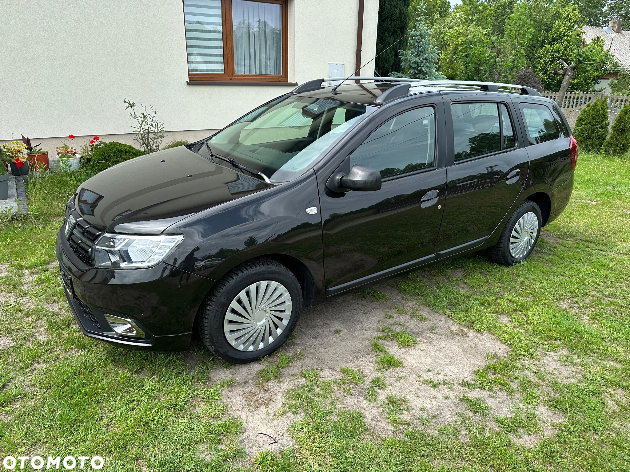 Dacia Logan 1.0 SCe Laureate - 4