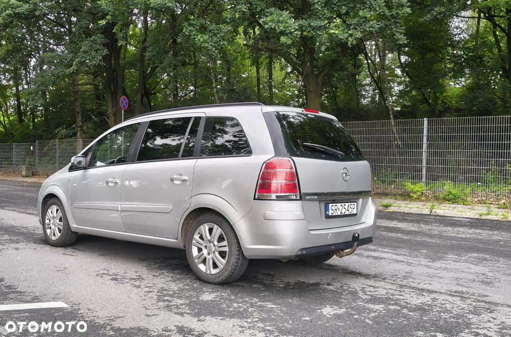 Opel Zafira 1.6 Cosmo - 5