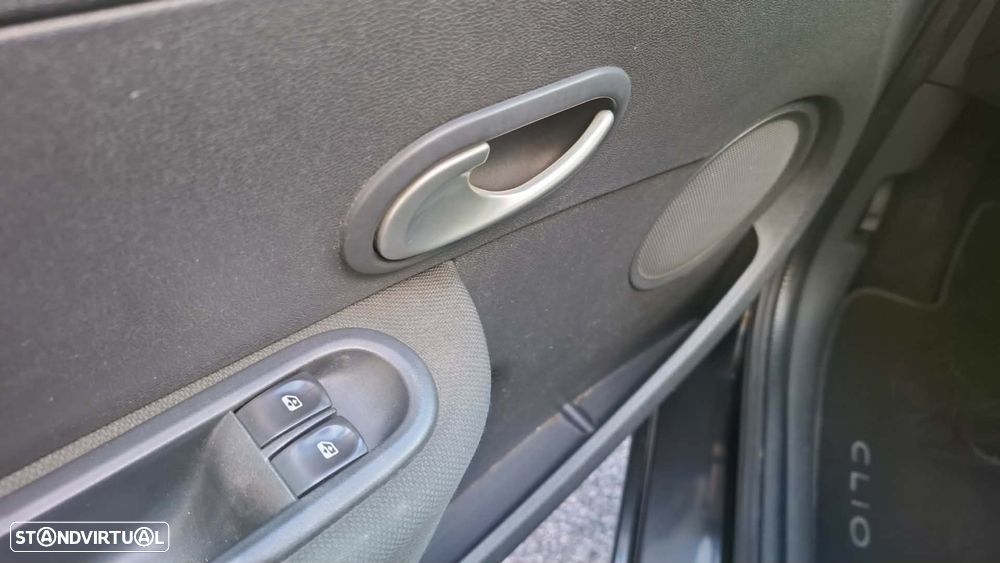 Renault Clio 1.5 dCi Confort - 12