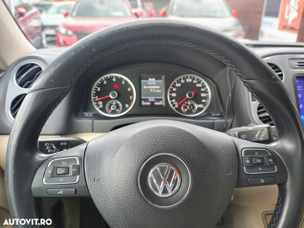 Volkswagen Tiguan 1.4 TSI BlueMotion Technology Exclusive - 14