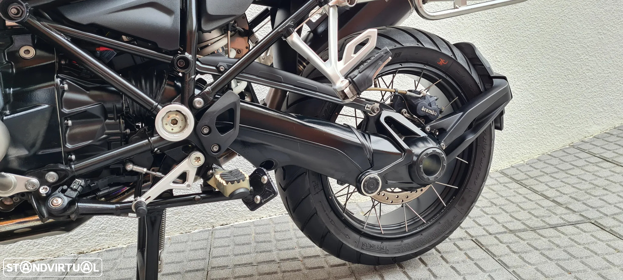 BMW R 1200 GS Adventure Akrapovic - 33