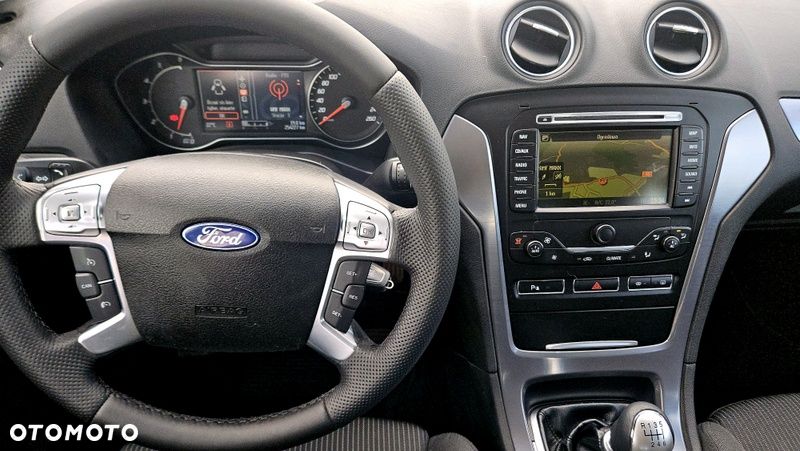 Ford Mondeo 2.0 TDCi Titanium X - 17