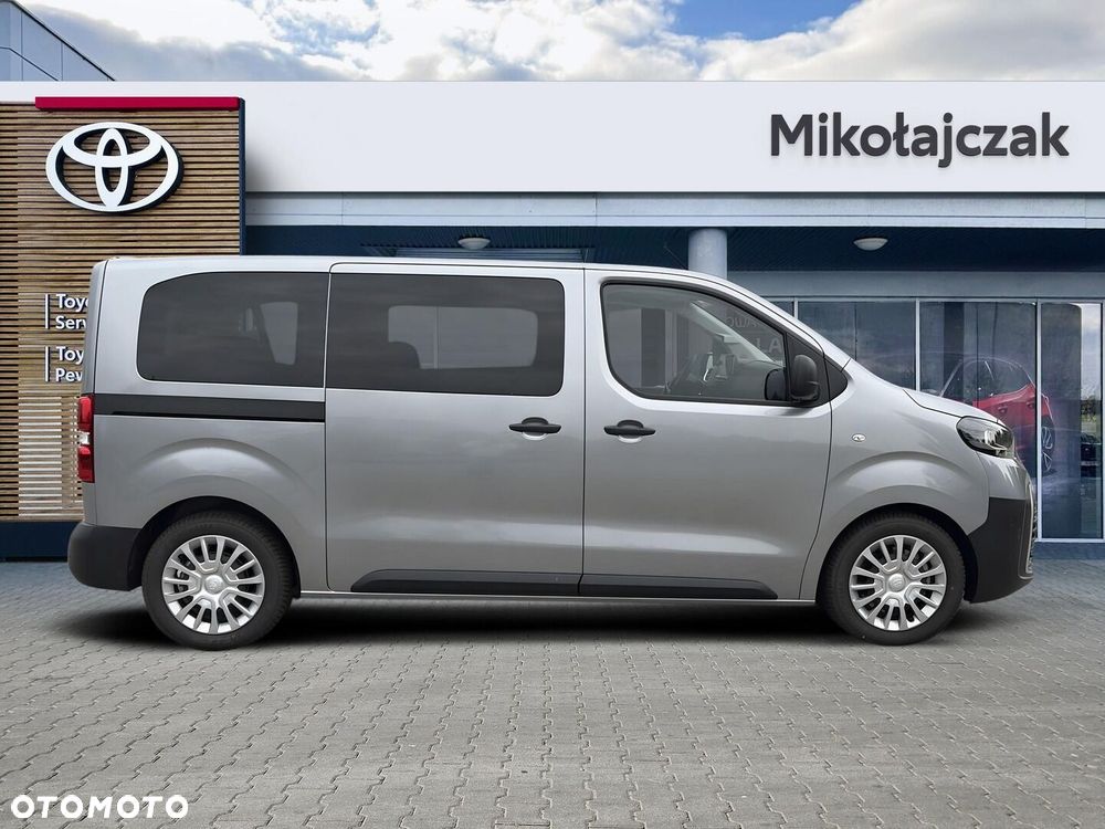 Toyota Proace Verso 2.2 D4-D Medium Business - 12