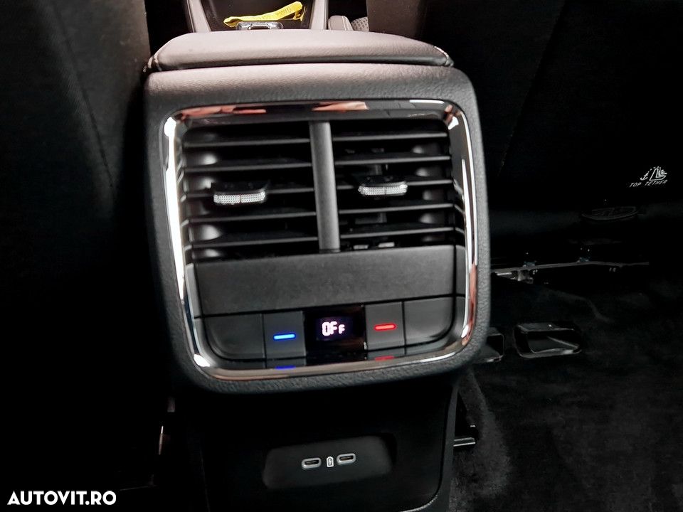 Skoda Octavia 1.5 TSI DSG MHEV Style - 19