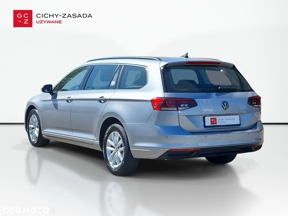 Volkswagen Passat Variant 2.0 TDI SCR Business Plus DSG - 3