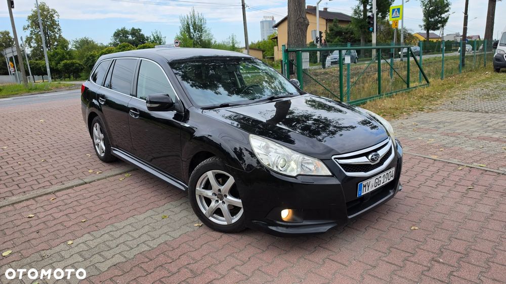 Subaru Legacy - 1