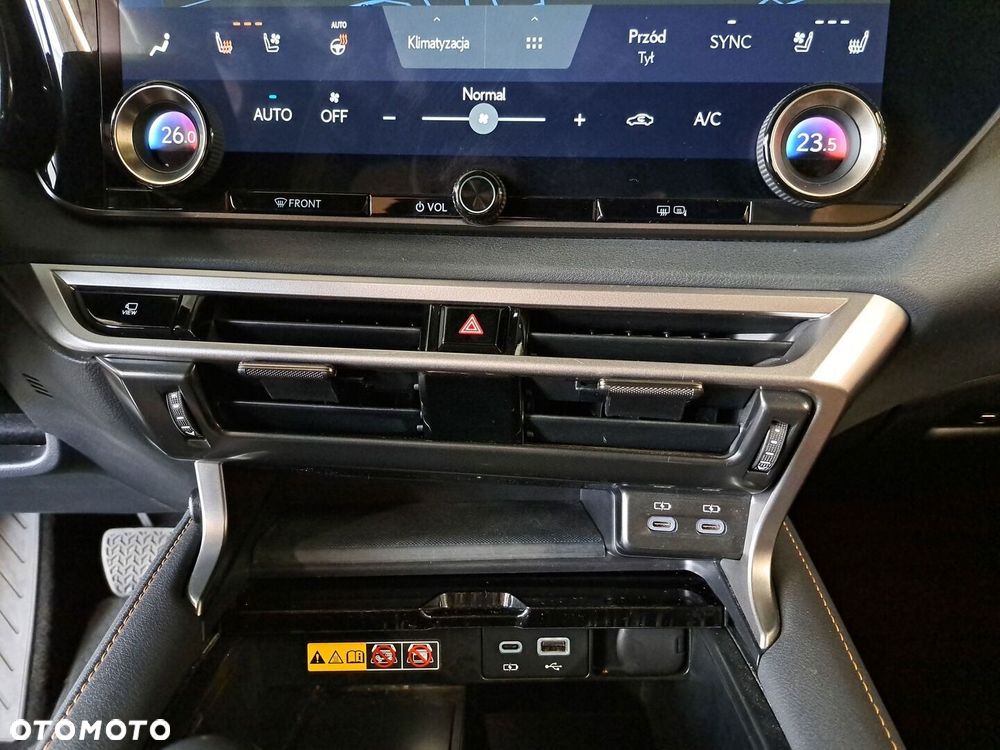 Lexus RX - 27