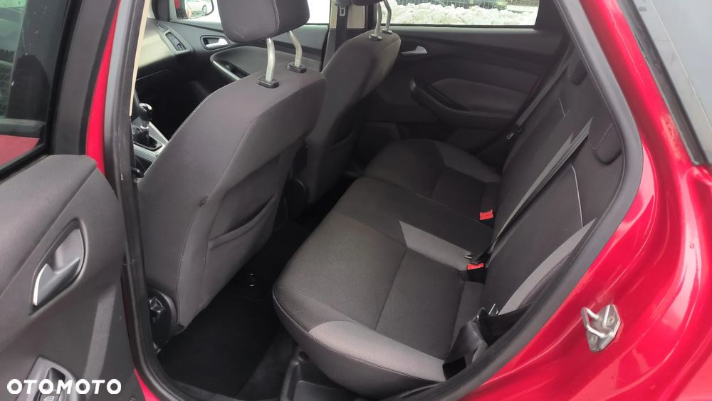 Ford Focus - 11