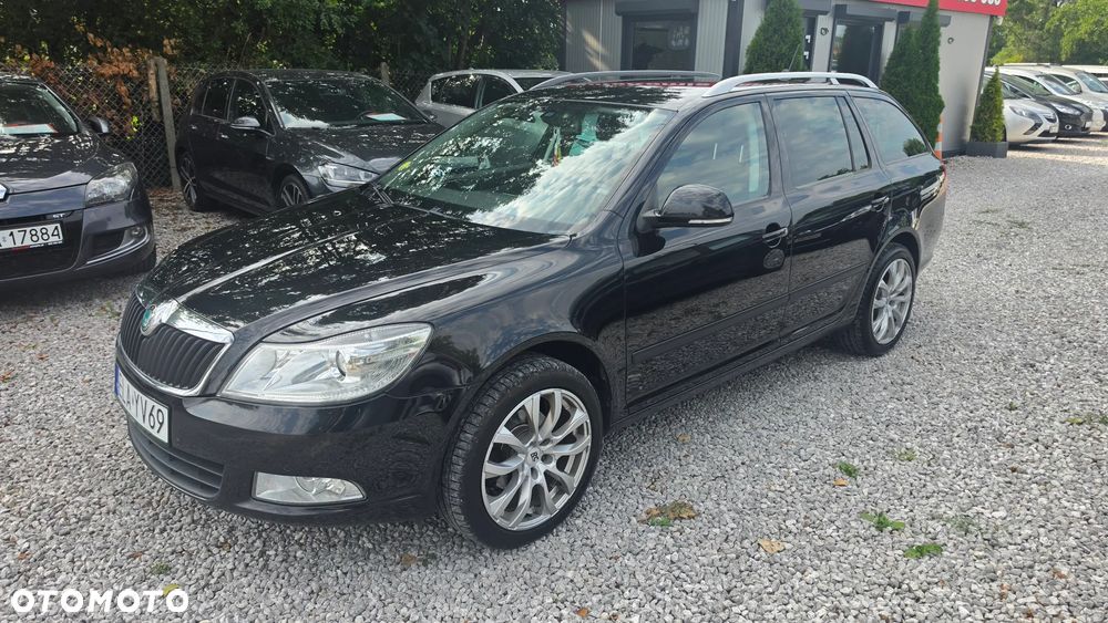 Skoda Octavia 1.6 TDI DPF DSG Ambition - 3