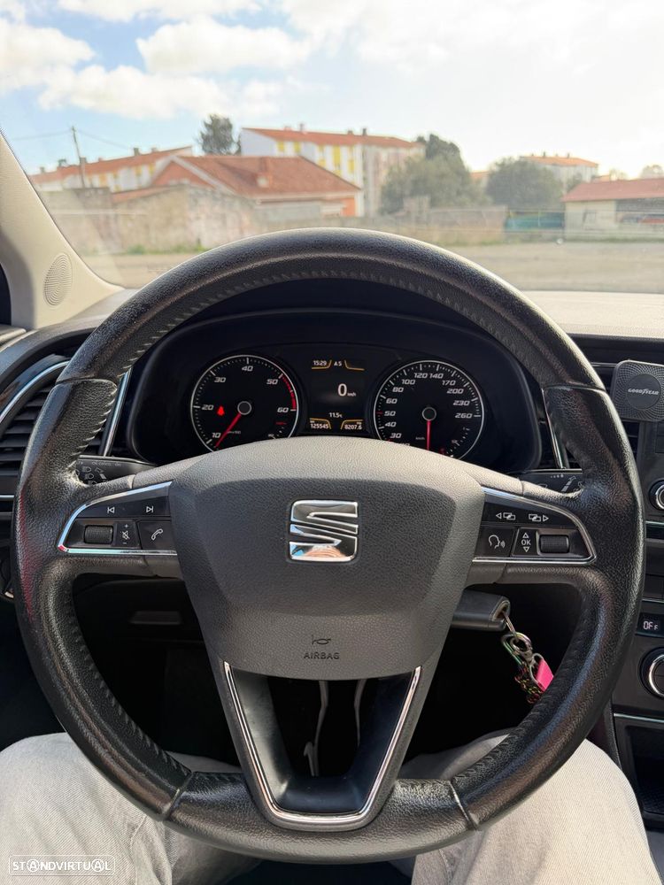 SEAT Leon 1.6 TDI ECOMOTIVE Sport Start/Stop - 11