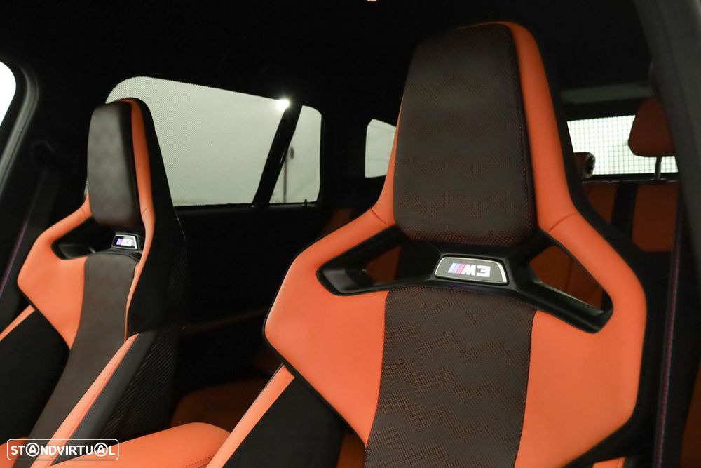 BMW M3 Competition xDrive - 34