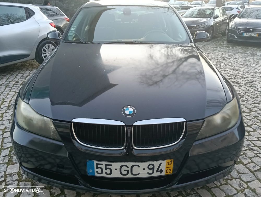BMW 320 d Sport - 2