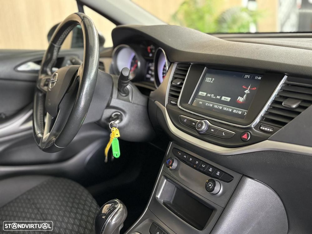 Opel Astra Sports Tourer 1.5 D Business Edition S/S - 9