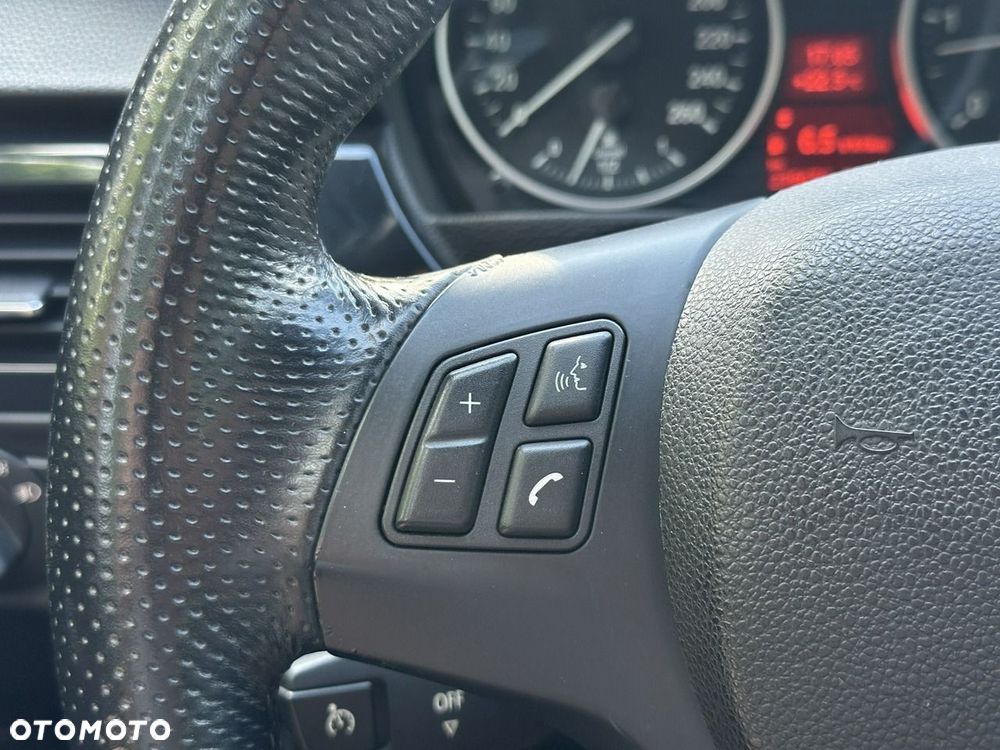 BMW Seria 3 - 27