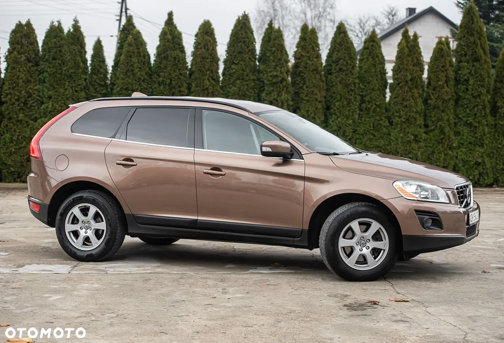 Volvo XC 60 2.4D DRIVe Summum - 3