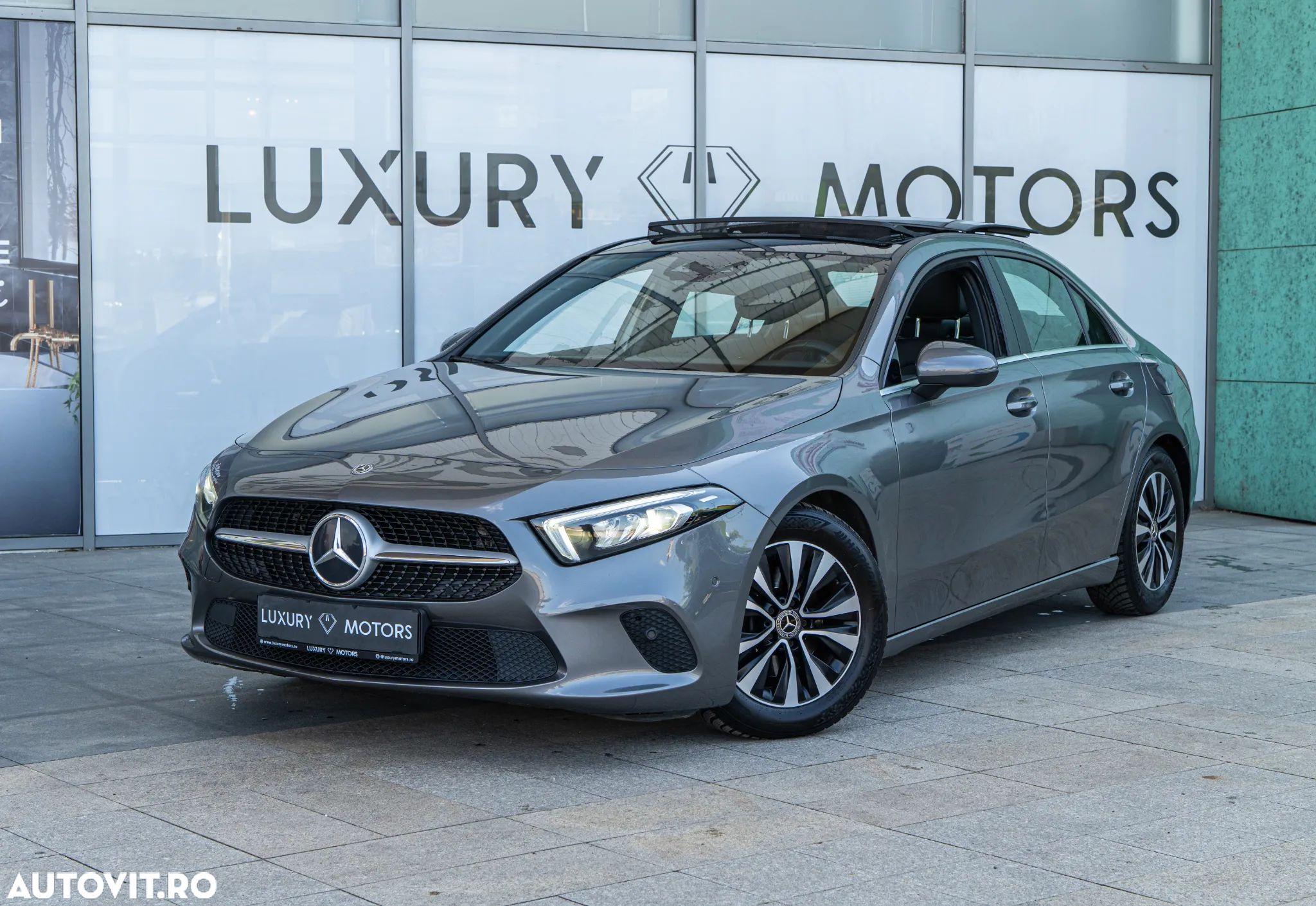 Mercedes-Benz A 180 d 7G-DCT - 1