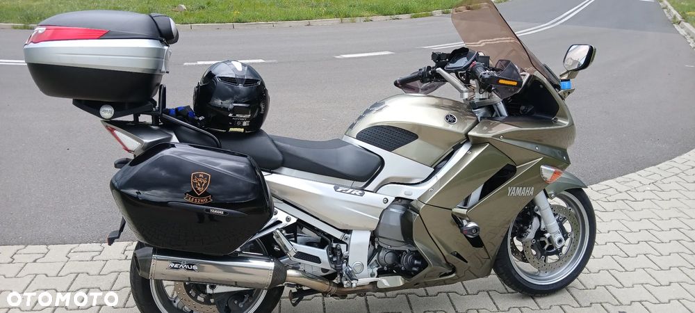 Yamaha FJR - 1