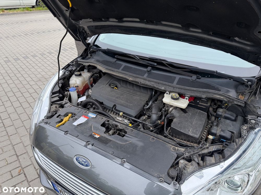 Ford Galaxy 1.5 EcoBoost S&S TITANIUM - 40